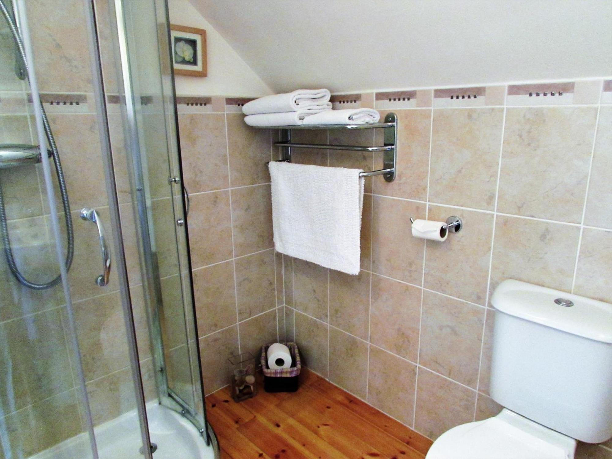 Inishowen Lodge B&B Moville Room photo
